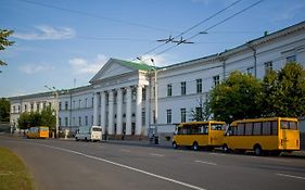 Modern apartmeents near Central Park світло не вимикають 24-7